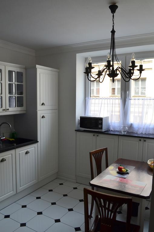 Apartament Orchidea Centrum Warschau Buitenkant foto