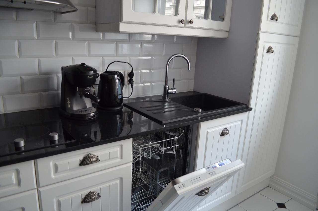 Apartament Orchidea Centrum Warschau Buitenkant foto